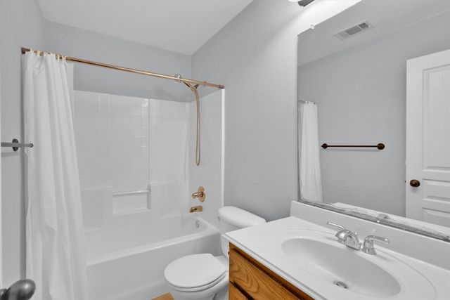 409 Silver Mine Drive, Justin, TX 76247