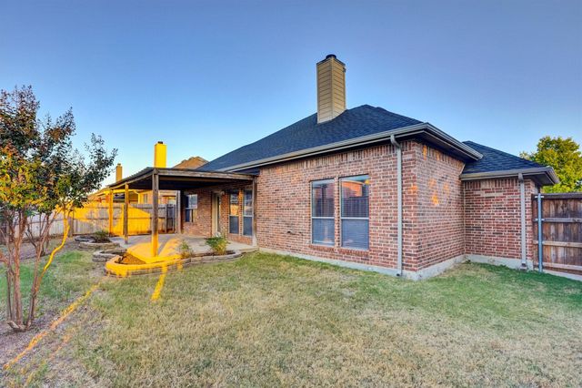409 Silver Mine Drive, Justin, TX 76247