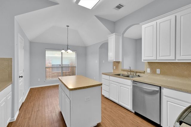 409 Silver Mine Drive, Justin, TX 76247