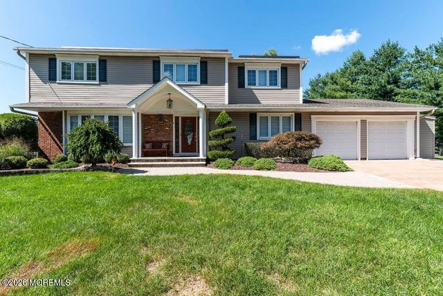 3 Lake Louise Road, Morganville, NJ 07751