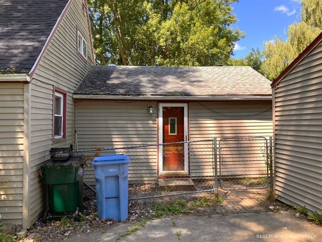 1420 Reo Road, Lansing, MI 48910