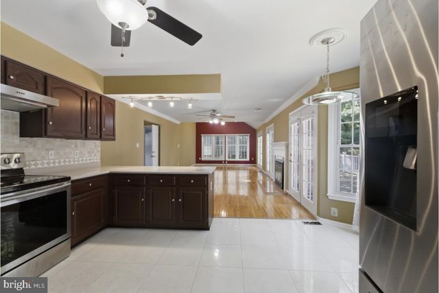8322 COTTAGE HILL CT, Gaithersburg, MD 20877