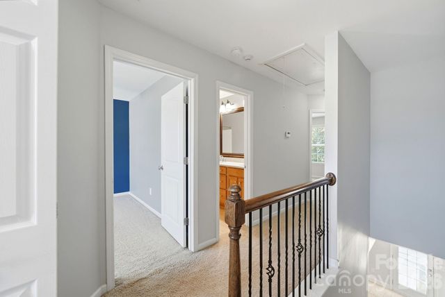 2978 NW Deep Cove Drive NW, Concord, NC 28027