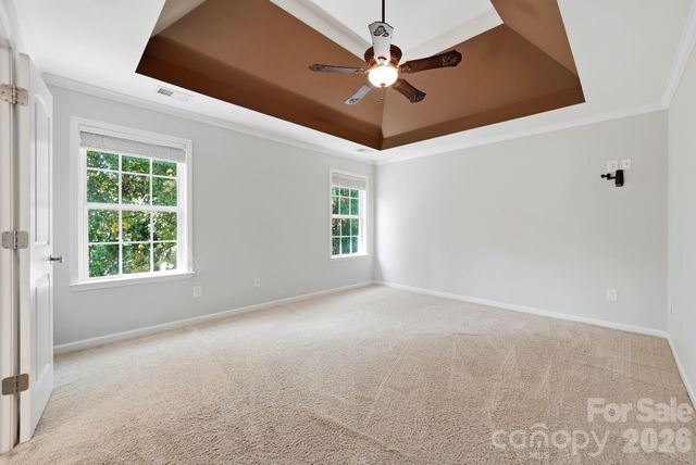 2978 NW Deep Cove Drive NW, Concord, NC 28027