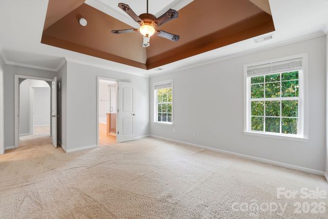 2978 NW Deep Cove Drive NW, Concord, NC 28027