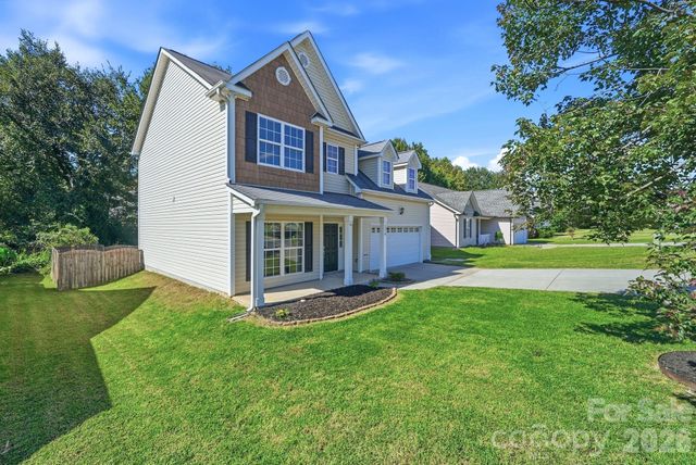 2978 NW Deep Cove Drive NW, Concord, NC 28027