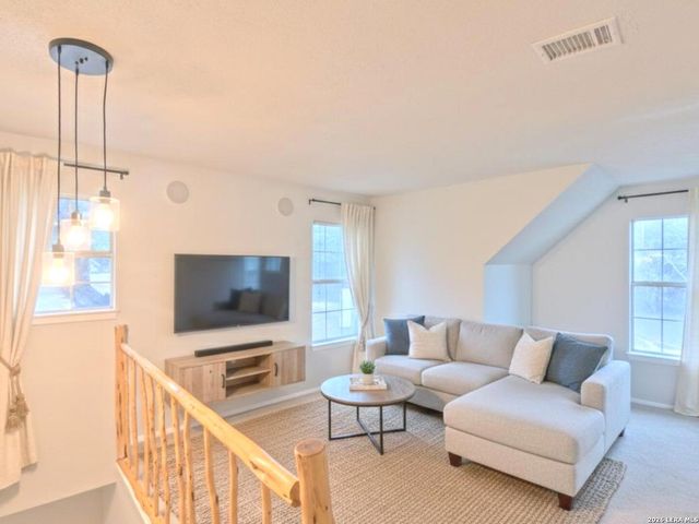 31567 Panther, Bulverde, TX 78163