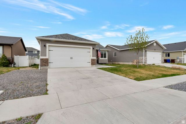 1357 E SKIP ST, Eagle Mountain, UT 84005