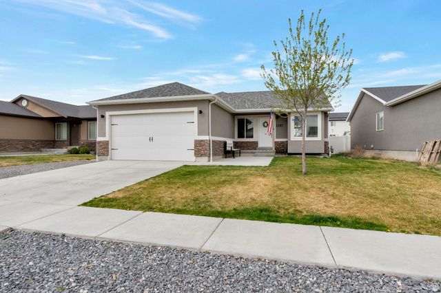 1357 E SKIP ST, Eagle Mountain, UT 84005
