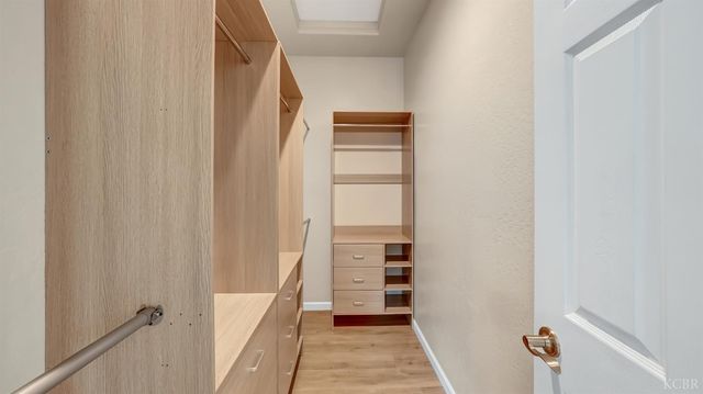 13713 Crocus Way, Armona, CA 93202