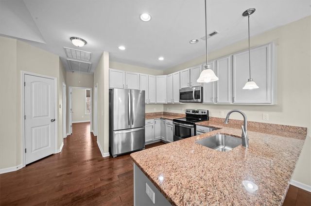 208 Terrace View Way, Seneca, SC 29678