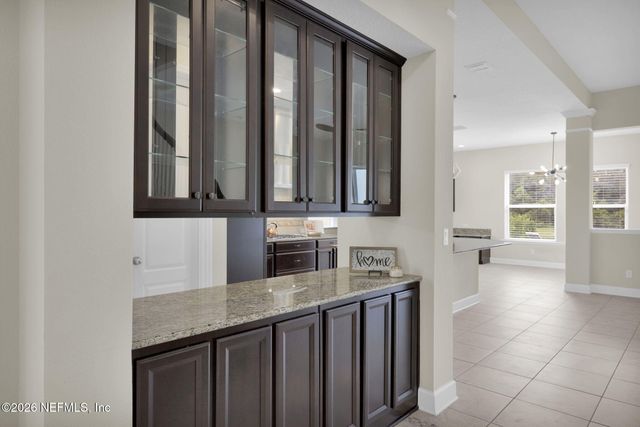 3724 BURNT PINE Drive, Jacksonville, FL 32224