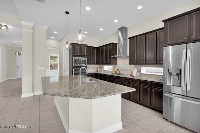 3724 BURNT PINE Drive, Jacksonville, FL 32224