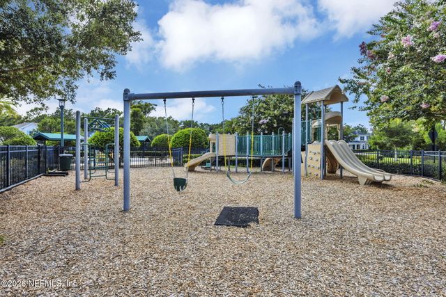3724 BURNT PINE Drive, Jacksonville, FL 32224