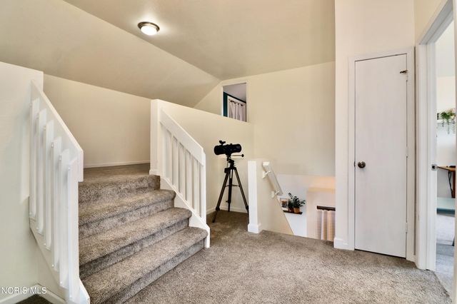 7155 E Lake Court, Perrysburg, OH 43551