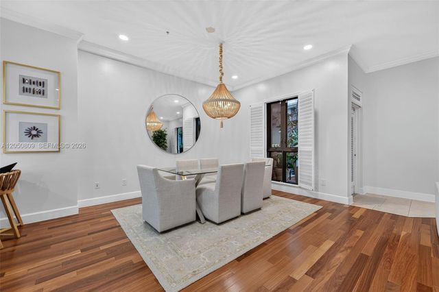 8390 SW 72nd Avenue, Miami, FL 33143