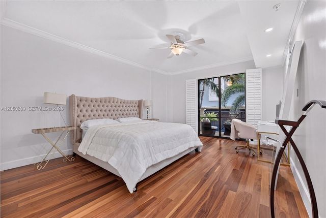 8390 SW 72nd Avenue, Miami, FL 33143