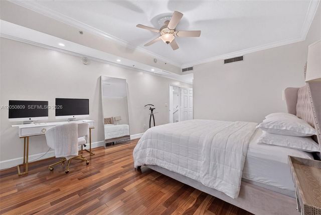 8390 SW 72nd Avenue, Miami, FL 33143
