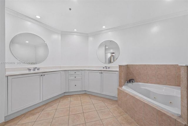 8390 SW 72nd Avenue, Miami, FL 33143