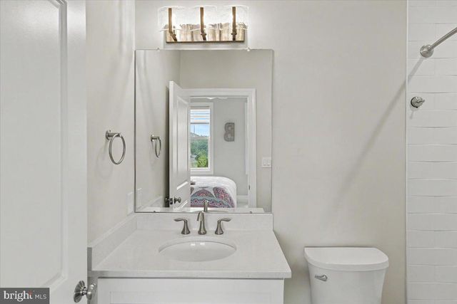 9 FOXTAIL LN, Doylestown, PA 18901