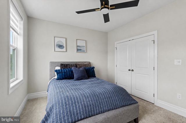 9 FOXTAIL LN, Doylestown, PA 18901