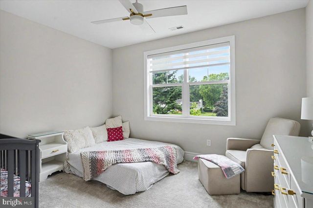 9 FOXTAIL LN, Doylestown, PA 18901