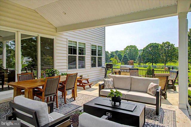 9 FOXTAIL LN, Doylestown, PA 18901