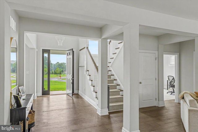 9 FOXTAIL LN, Doylestown, PA 18901