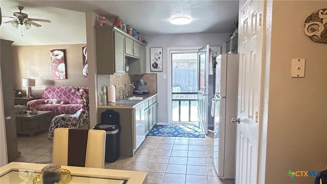 1004 Leah Drive, Troy, TX 76579