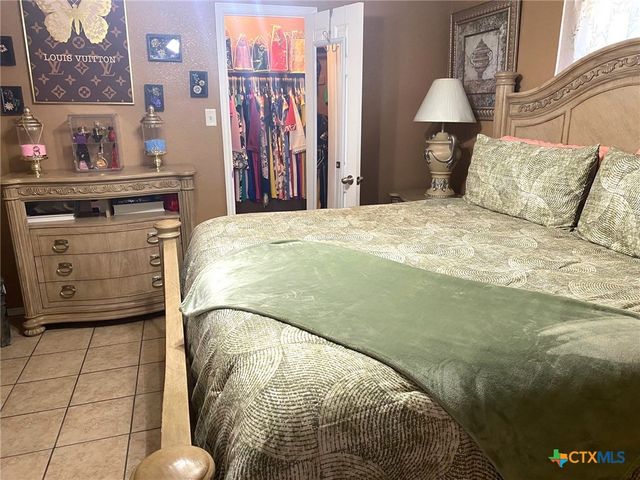1004 Leah Drive, Troy, TX 76579