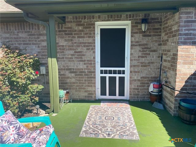 1004 Leah Drive, Troy, TX 76579