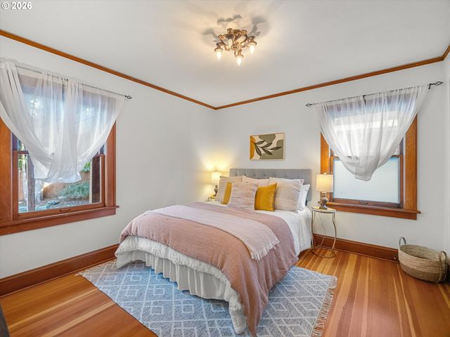 3002 Ne 7TH Ave, Portland, OR 97212