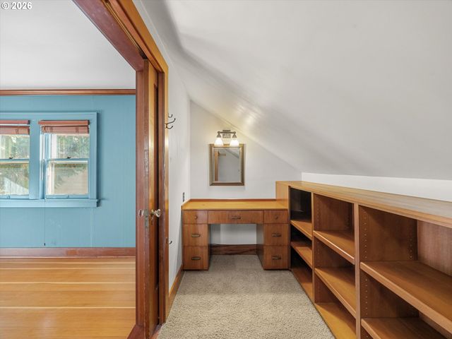 3002 Ne 7TH Ave, Portland, OR 97212