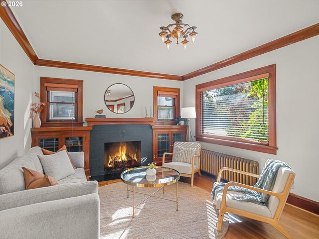 3002 Ne 7TH Ave, Portland, OR 97212