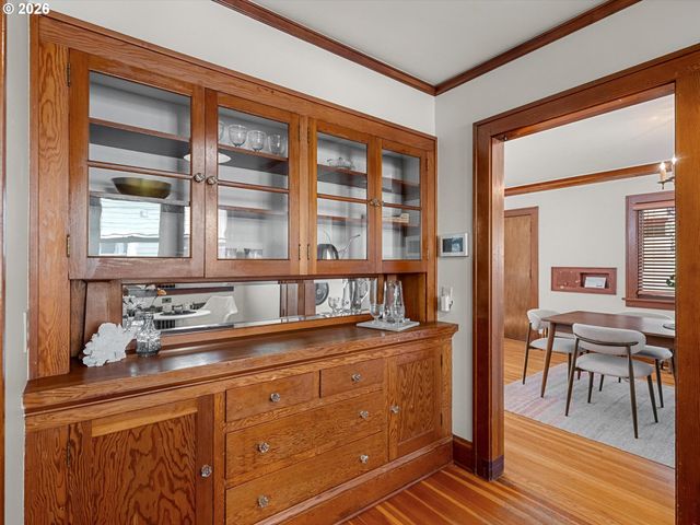 3002 Ne 7TH Ave, Portland, OR 97212