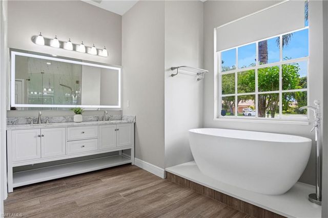 661 Grand Rapids BLVD, Naples, FL 34120