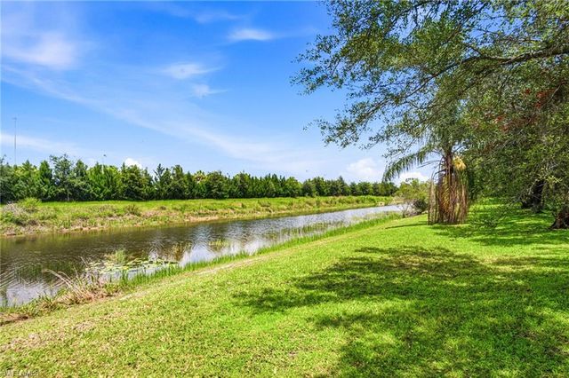 661 Grand Rapids BLVD, Naples, FL 34120