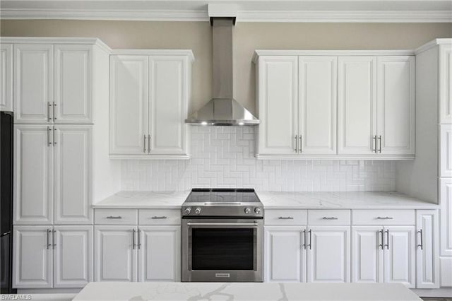 661 Grand Rapids BLVD, Naples, FL 34120