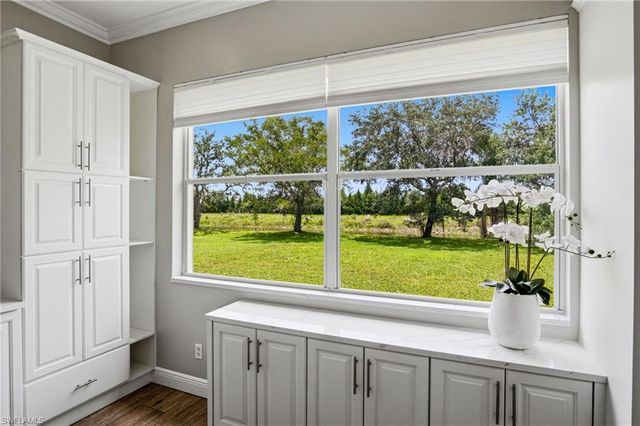 661 Grand Rapids BLVD, Naples, FL 34120