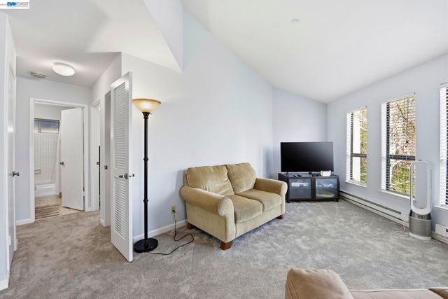 39490 Albany Cmn X, Fremont, CA 94538