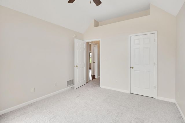 130 LEWIS FAIRWAY CIR, Oakland, TN 38060