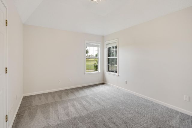 130 LEWIS FAIRWAY CIR, Oakland, TN 38060