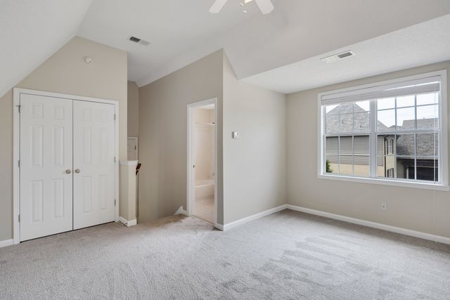 130 LEWIS FAIRWAY CIR, Oakland, TN 38060