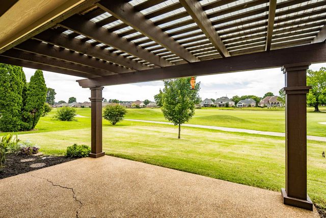 130 LEWIS FAIRWAY CIR, Oakland, TN 38060