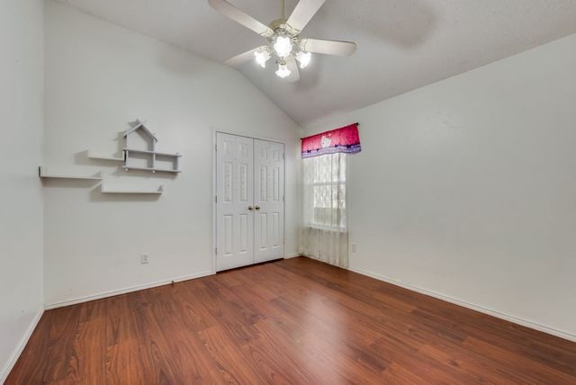 325 Crestview Drive, Arlington, TX 76018