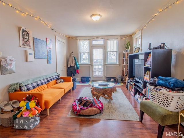 5704 Goener Avenue, St Louis, MO 63116
