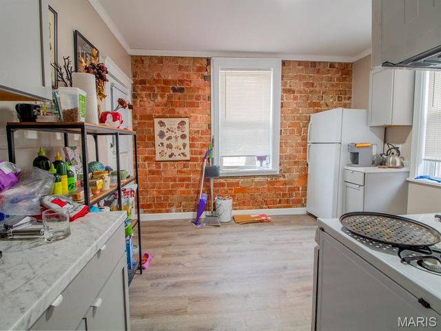 5704 Goener Avenue, St Louis, MO 63116