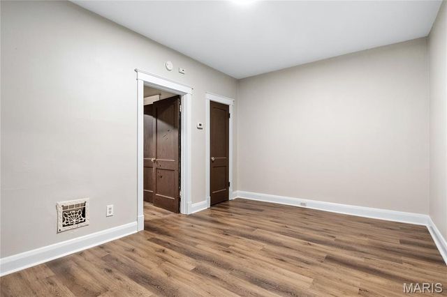 5704 Goener Avenue, St Louis, MO 63116