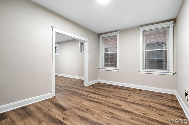 5704 Goener Avenue, St Louis, MO 63116