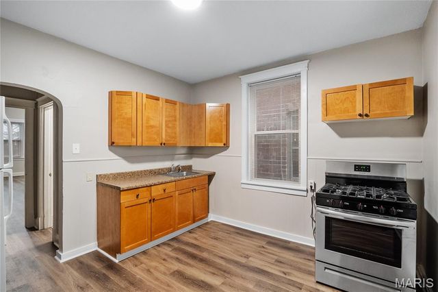 5704 Goener Avenue, St Louis, MO 63116